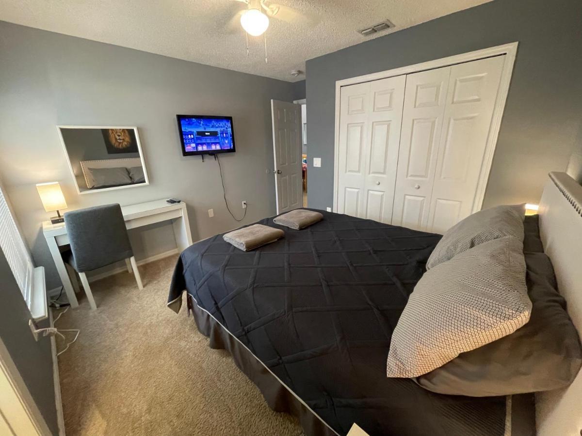 3 Bedroom Villa With Poolside Cinema And Games Room Close To Theme Parks Sleeps 6 Plus 2 Orlando Exterior photo